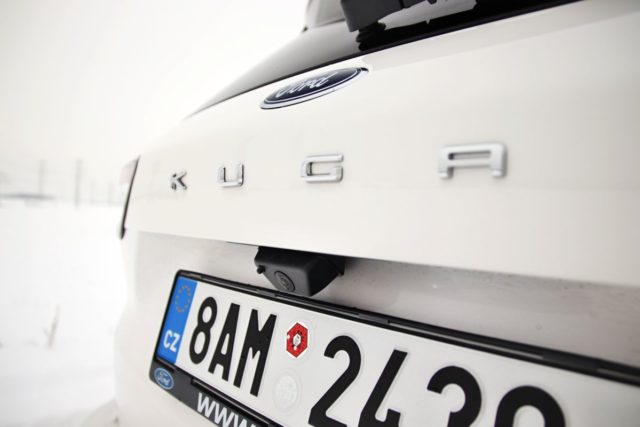 test-2021-hybrid-ford-kuga-hev- (15)
