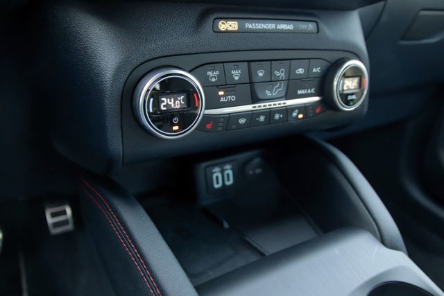 test-2021-hybrid-ford-kuga-hev- (31)