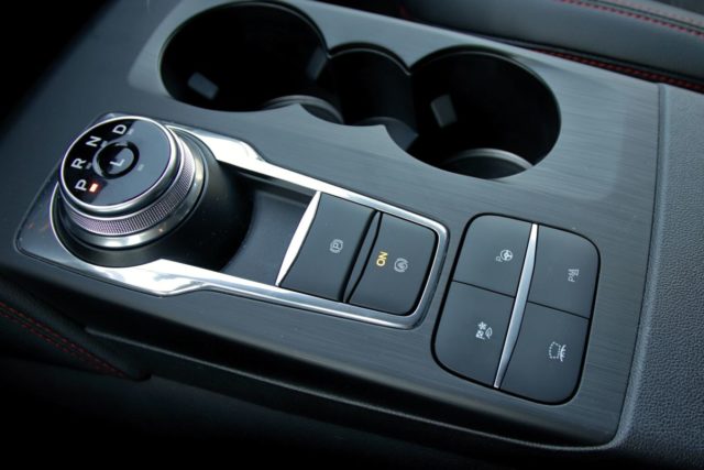 test-2021-hybrid-ford-kuga-hev- (33)