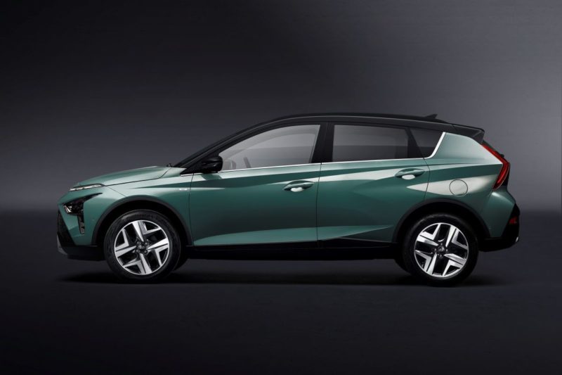 2021-Hyundai_Bayon- (2)