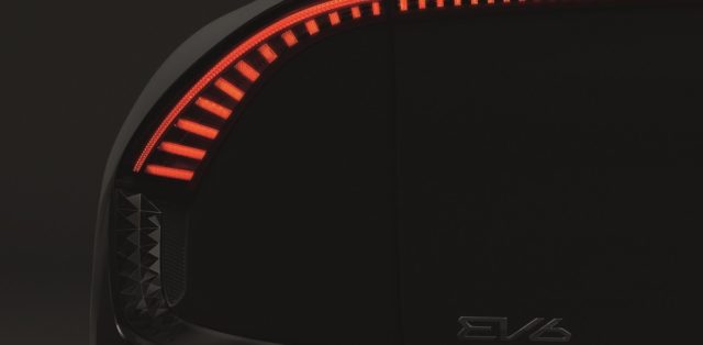 2022-teaser-elektromobil-Kia_EV6- (4)