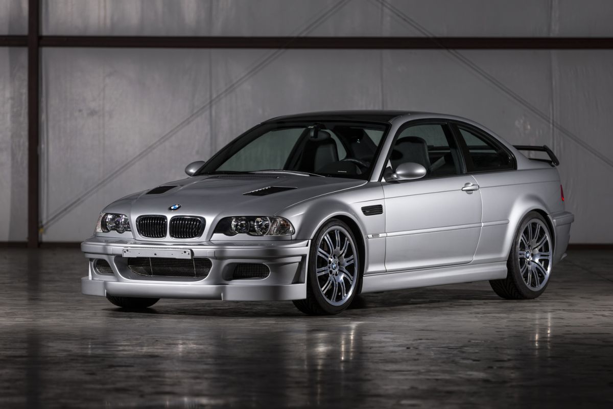 BMW_M3_GTR-E46-silnicni_verze- (2)