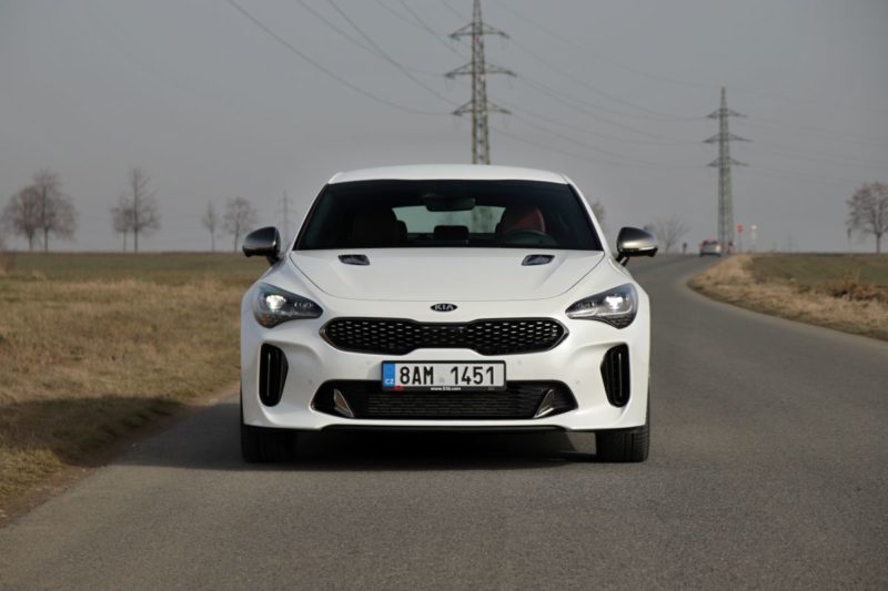 Test-2021-Kia_Stinger_GT-V6-33-T_GDI-AWD- (5)