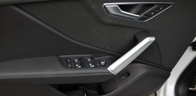 Test-2021-Audi_Q2_35_TDI_quattro- (16)