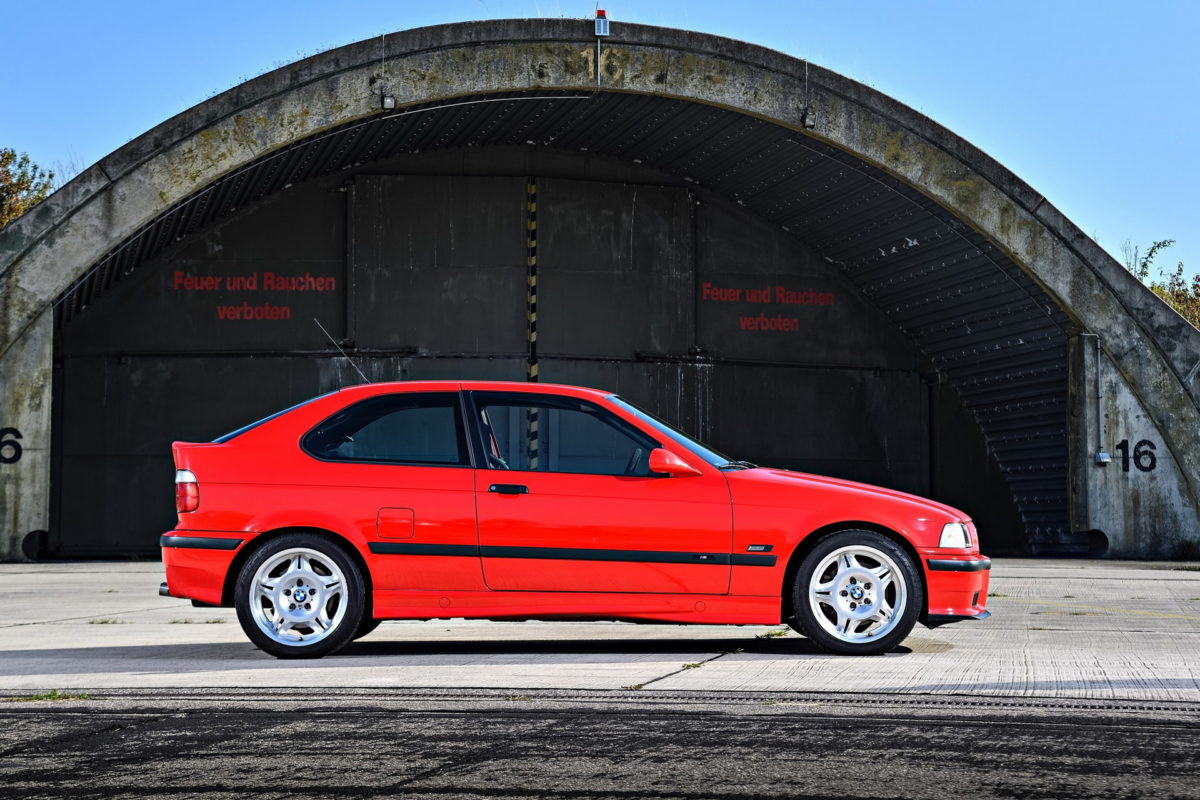 1996-BMW-M3-Compact-2