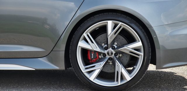 Test-2021-Audi_RS6_Avant- (13)