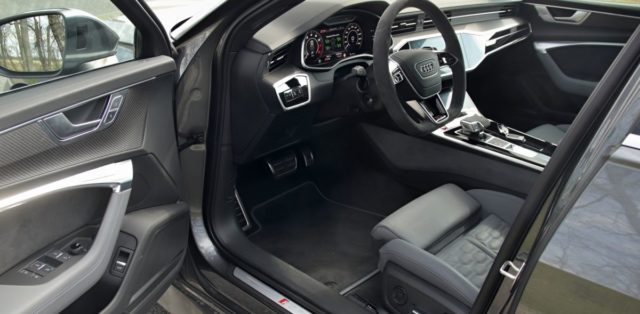 Test-2021-Audi_RS6_Avant- (28)