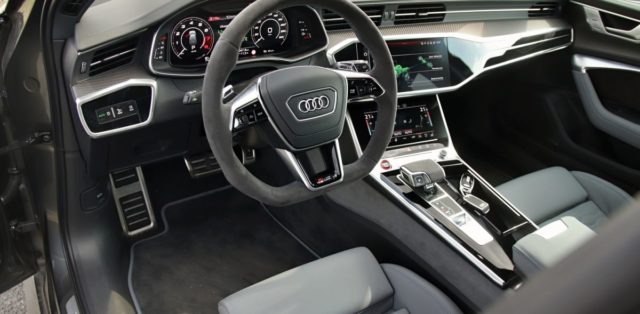 Test-2021-Audi_RS6_Avant- (30)