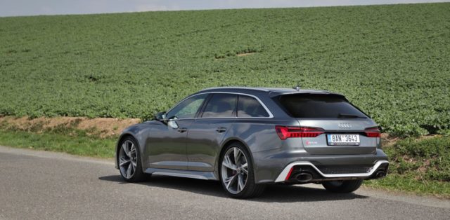 Test-2021-Audi_RS6_Avant- (4)