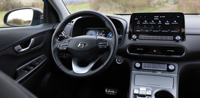 Test-2021-elektromobil-Hyundai_Kona_Electric- (15)