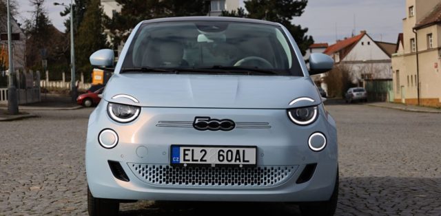 test-2021-elektromobil-fiat_500e-la_prima- (1)
