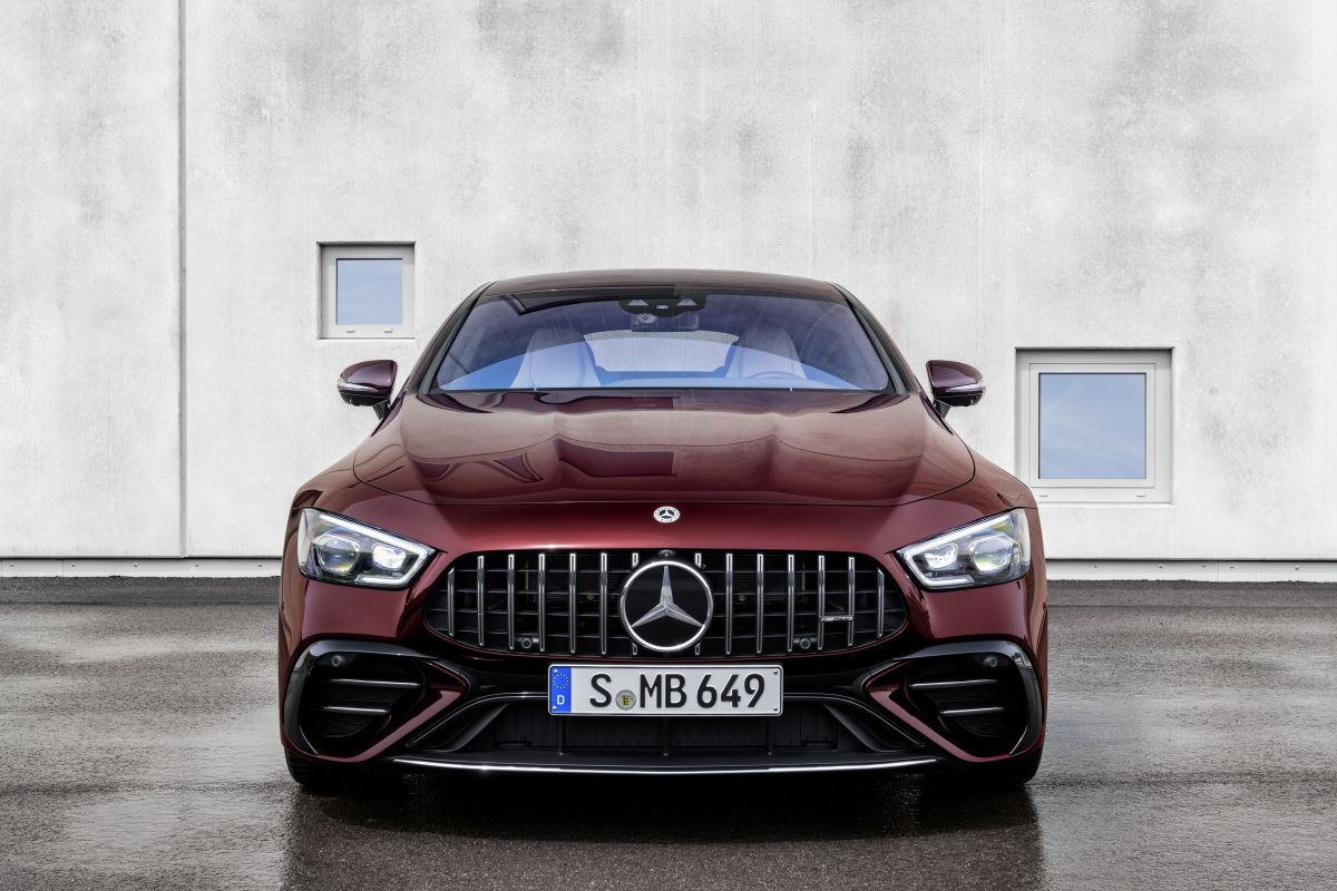 2021-Mercedes_AMG_GT_4dverove_kupe-facelift- (2)