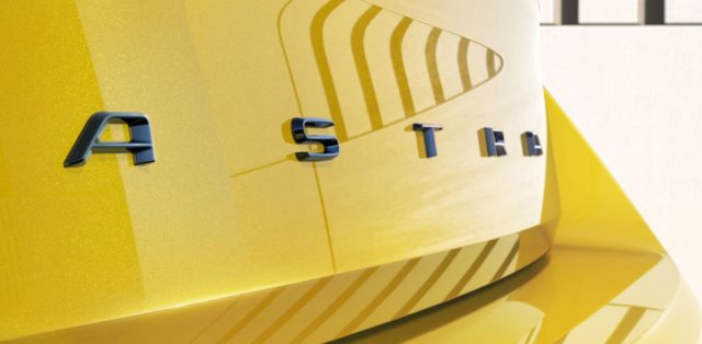 2022-Opel_Astra-teaser- (2)
