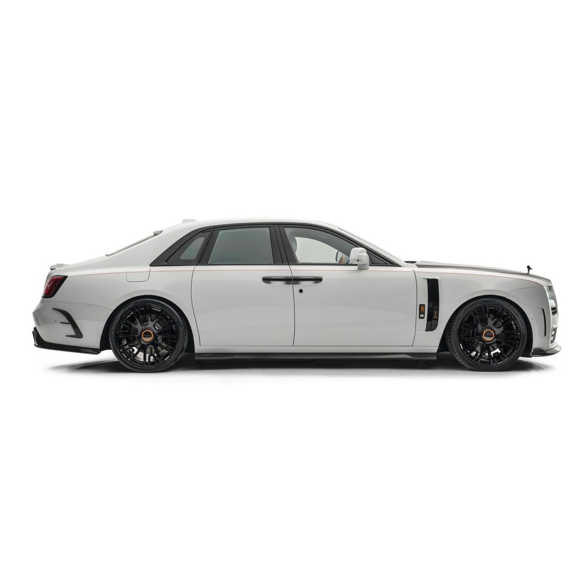 Mansory-Rolls-Royce-Ghost-4