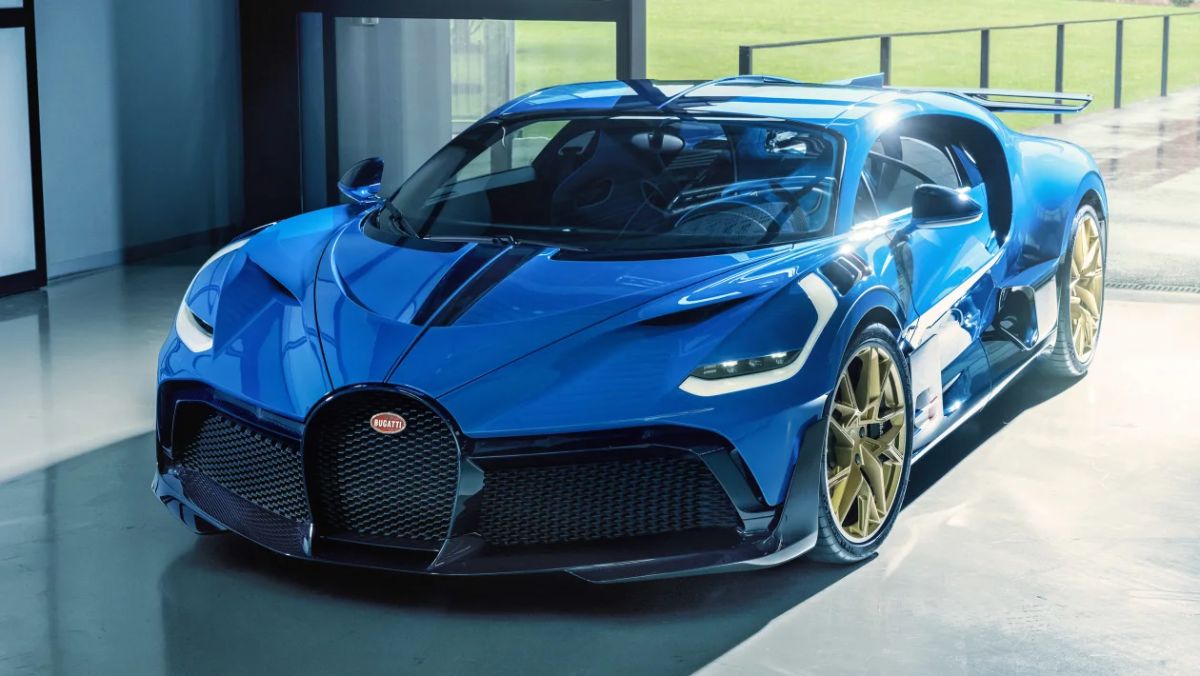 Posledni_vyrobene-Bugatti_Divo- (1)