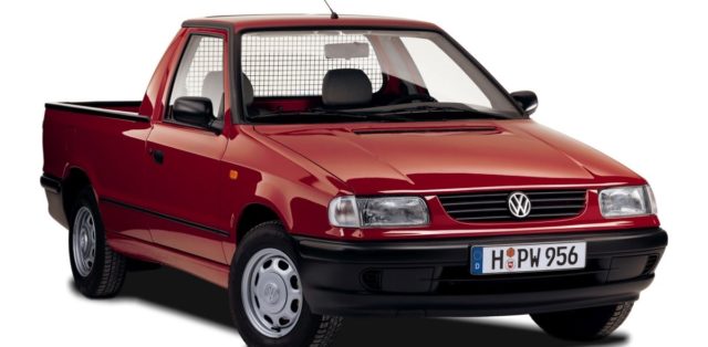 Skoda_Felicia_Pickup-preznackovany-Volkswagen_Caddy- (1)