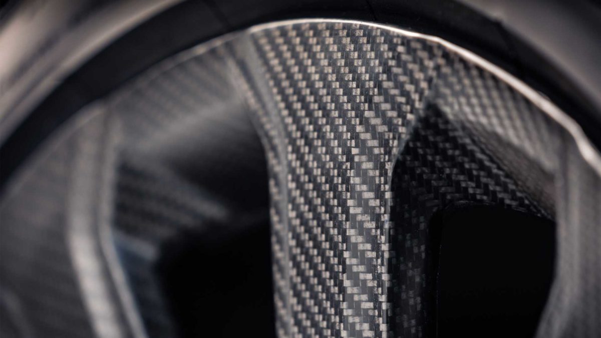 bentley-karbonova-kola (4)