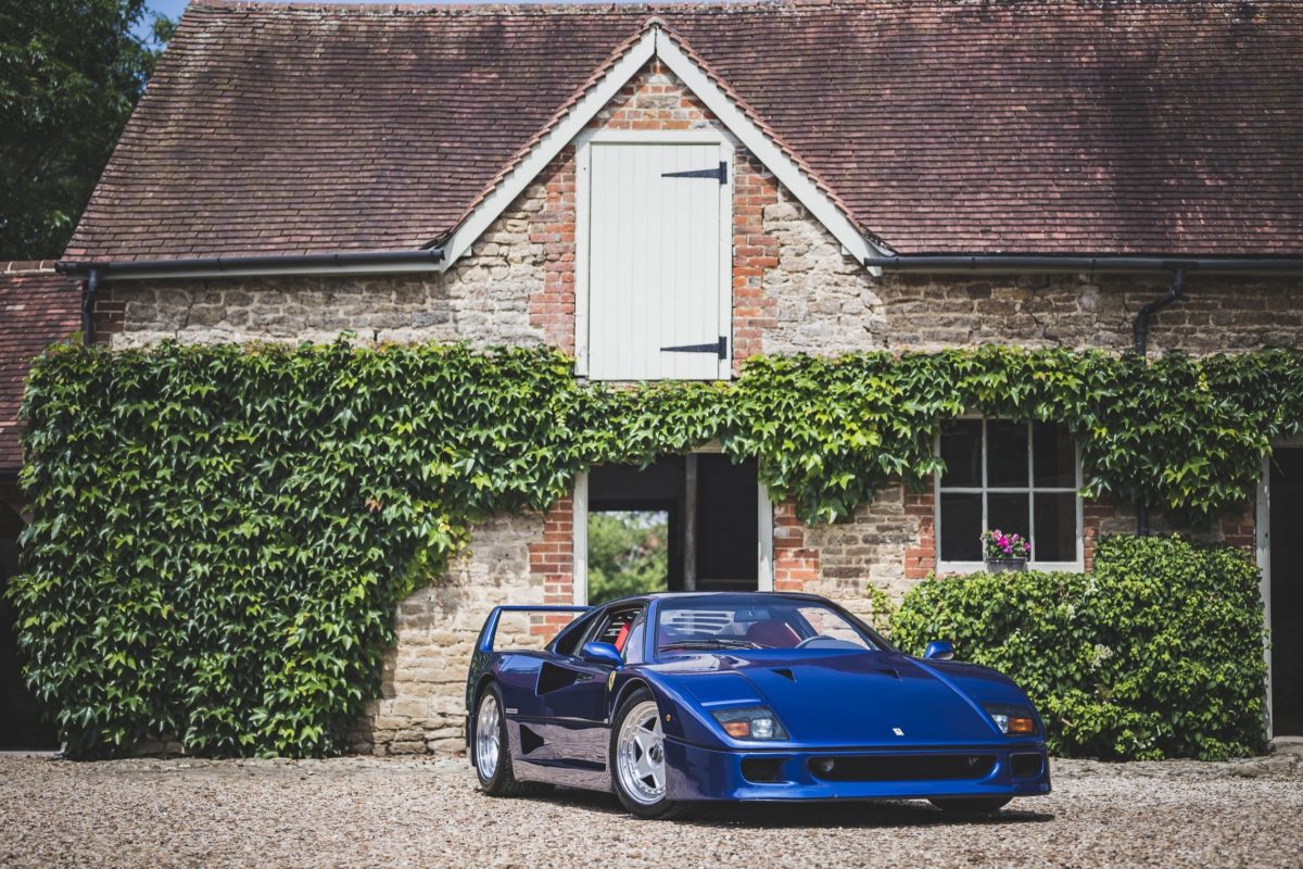 ferrari-f40-modra (3)
