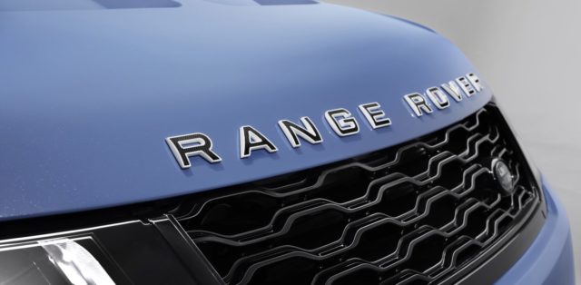 2021-Range_Rover_Sport_SVR- (5)