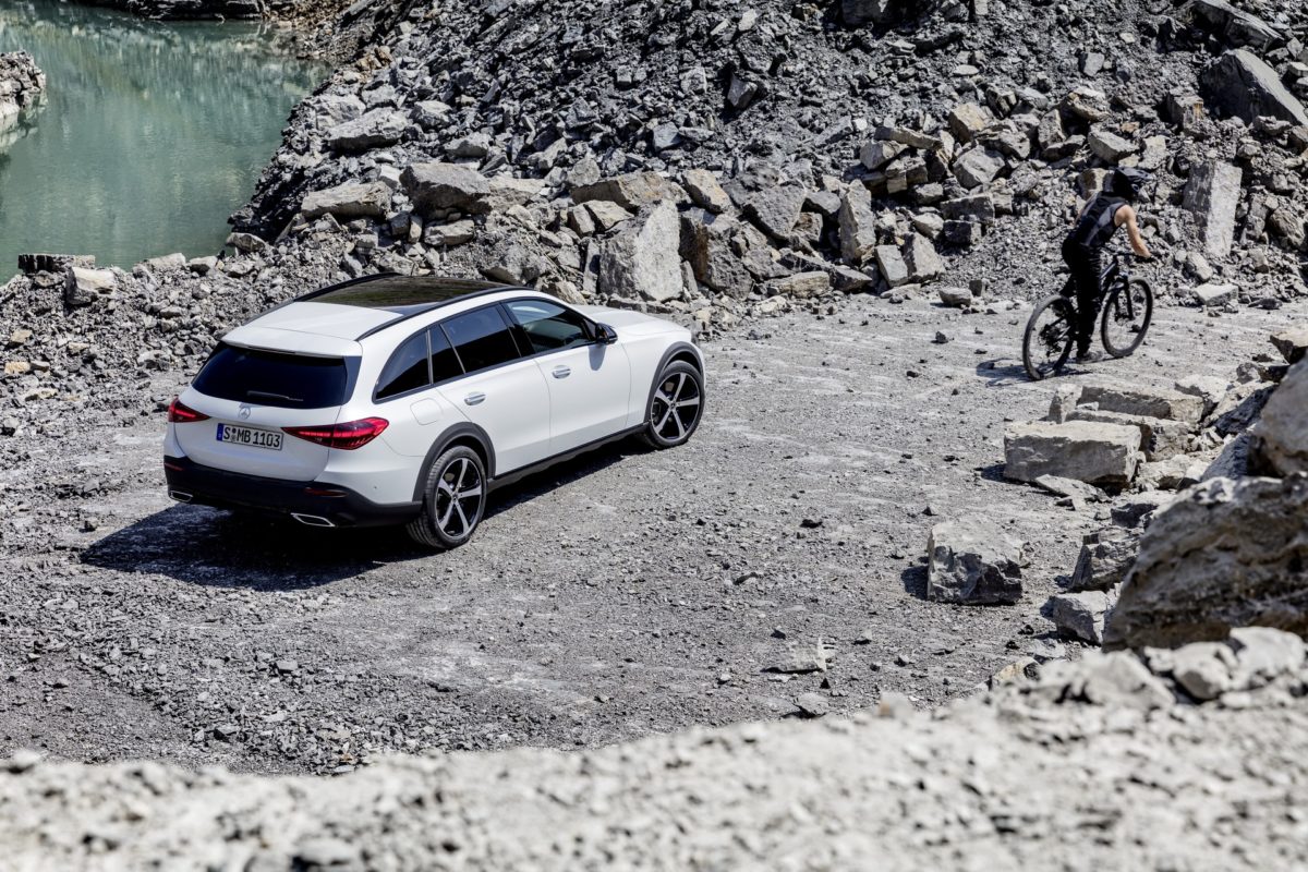 Mercedes-Benz-C-Class-All-Terrain (3)