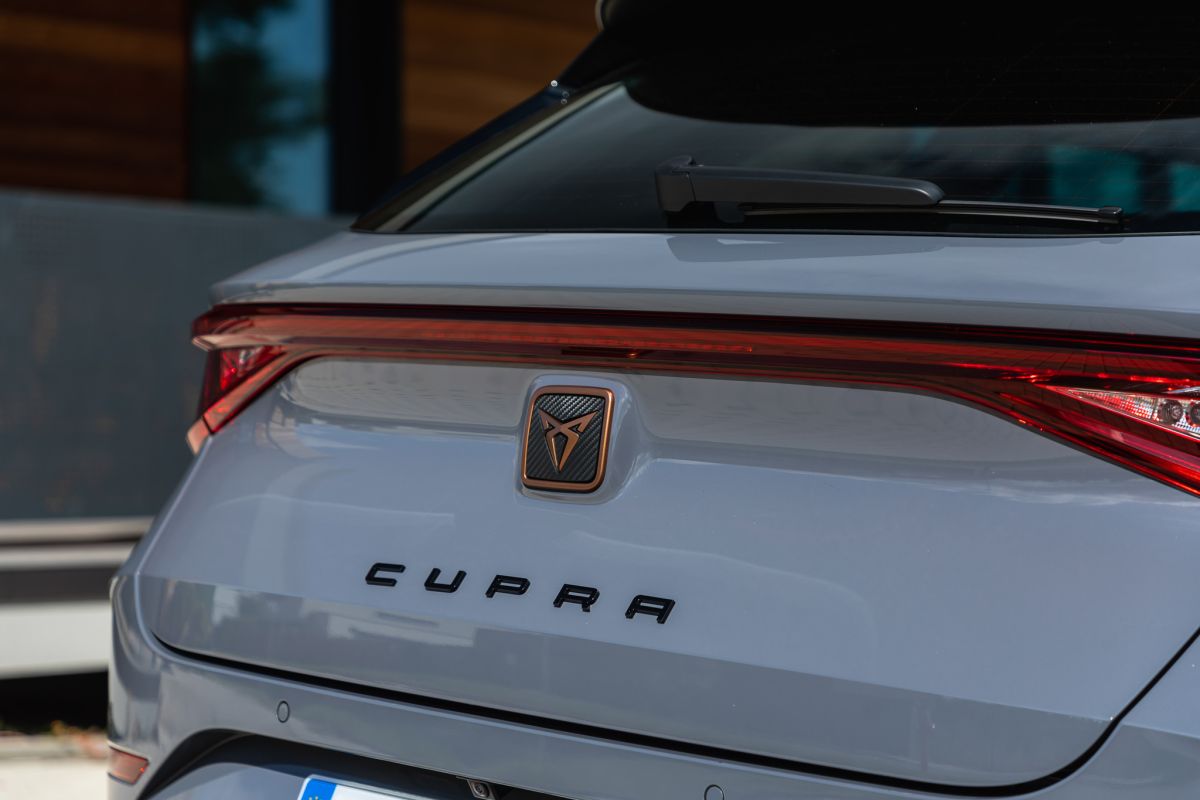 prvni_jizda-2021-cupra_leon_sportstourer- (4)