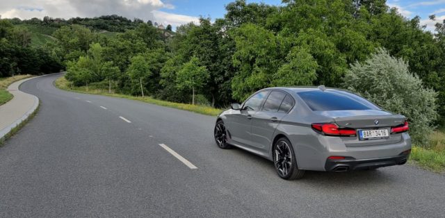 test-2021-bmw-530d-xdrive-facelift- (2)