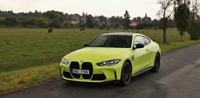 test-2021-bmw-m4-coupe-manual- (10)