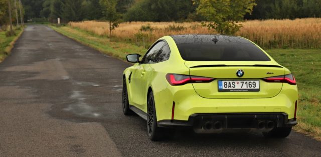 test-2021-bmw-m4-coupe-manual- (13)