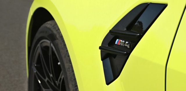 test-2021-bmw-m4-coupe-manual- (7)