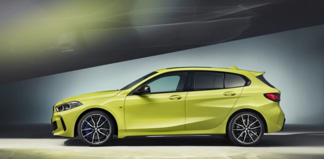 2022-BMW_M135i_xDrive-facelift- (3)