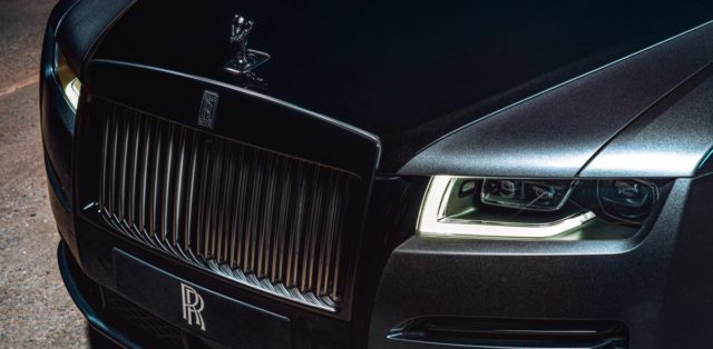 2022-Rolls-Royce_Black_Badge_Ghost- (5)
