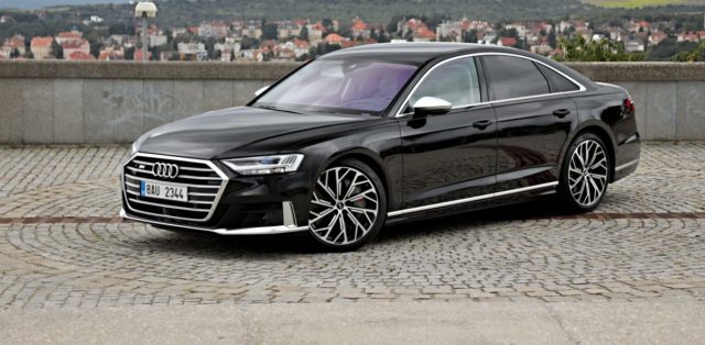 test-2021-audi-s8-quattro- (3)