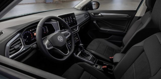 2021-facelift-Volkswagen_t-Roc- (3)