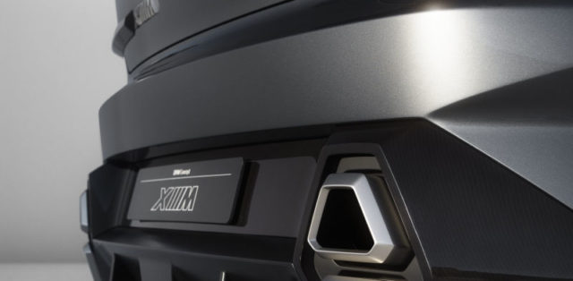 2022-BMW_Concept_XM-plug-in_hybrid- (11)