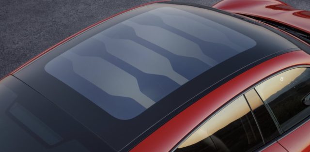 2022-Porsche_Taycan_GTS-cervena- (5)