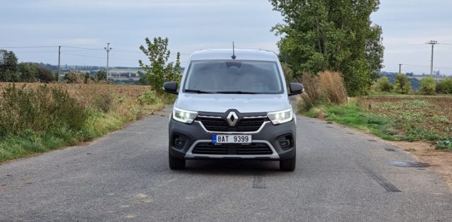 test-2021-Renault_Kangoo_Van-TCe-130- (1)