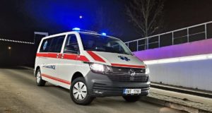 test-2021-volkswagen_transporter_t61-ambulance