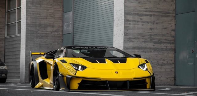 Liberty_Walk_GT_Evo-Lamborghini_Aventador- (1)