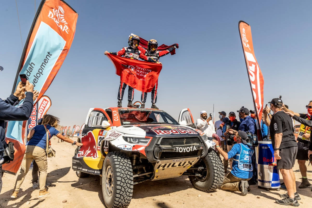TOYOTA_GAZOO_Racing-Rallye_Dakar_2022