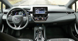 Test-2021-Toyota_Corolla_Touring_Sports_GR_Sport-Hybrid- (17)