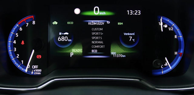 Test-2021-Toyota_Corolla_Touring_Sports_GR_Sport-Hybrid- (22)