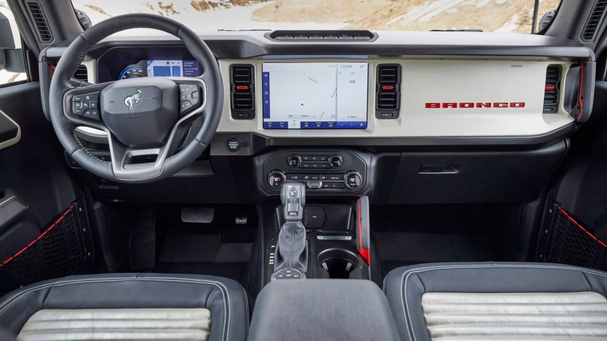 ford-bronco-papez (4)