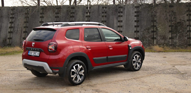 test-2021-dacia_duster-15_dci-4x4-facelift- (6)