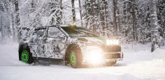 220217-SKODA-FABIA-Rally2-proves-itself-during-extreme-winter-test-1536x1024