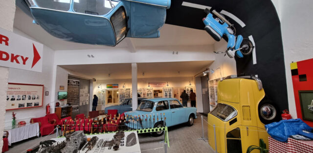 2022-04-otevreni-retromuzeum_strnadice-expozice- (1)