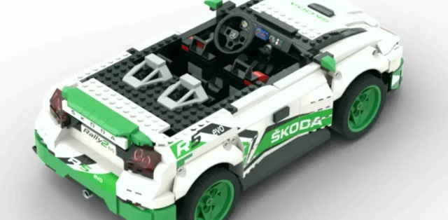 Skoda_Fabia_Rally2_Evo-LEGO_Ideas- (4)