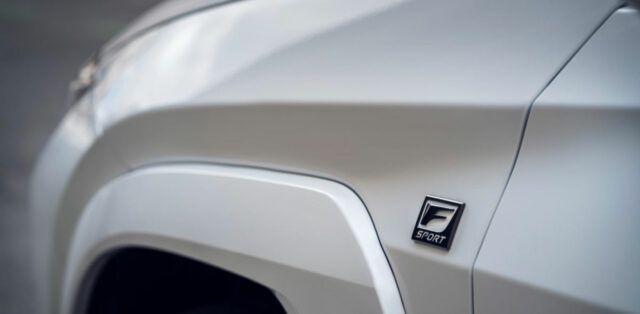 2022-Lexus_UX-facelift- (8)