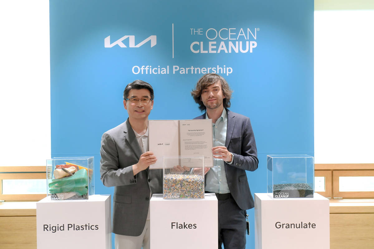 Kia-The_Ocean_Cleanup
