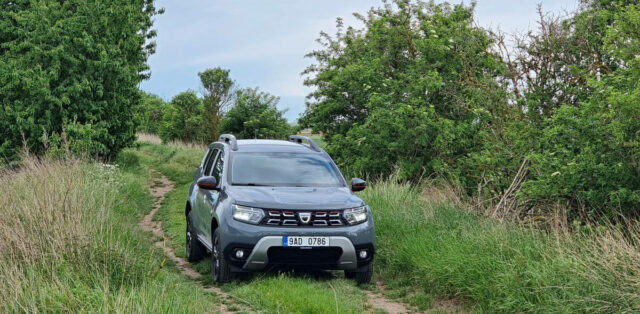 Test-2022-Dacia_Duster_Blue_dCi_115- (1)