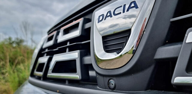 Test-2022-Dacia_Duster_Blue_dCi_115- (11)
